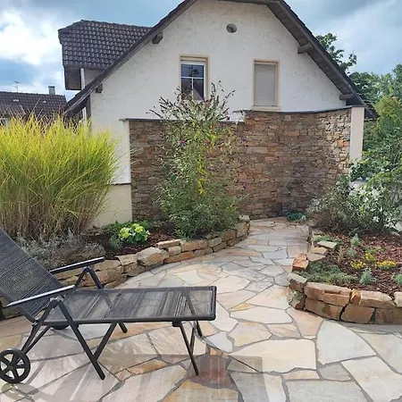 -stadthaus Ida- Mit Grosser Dachterasse, Am Schlosspark, Luftkurort Kisslegg, Boxspringbetten, Kaffeevollautomat, Smarttv, Familienfreundlich, Grosszuegig, Zentral