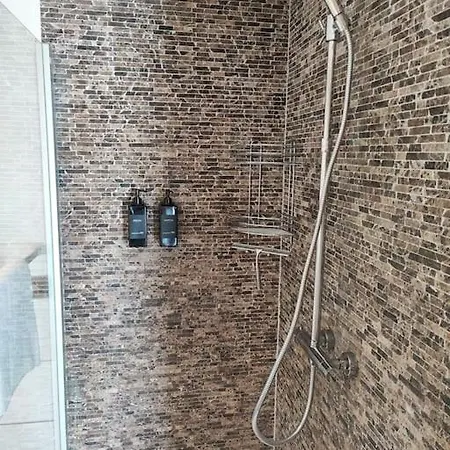 Tatil Evi -stadthaus Ida- Mit Grosser Dachterasse, Am Schlosspark, Luftkurort Kisslegg, Boxspringbetten, Kaffeevollautomat, Smarttv, Familienfreundlich, Grosszuegig, Zentral Kißlegg